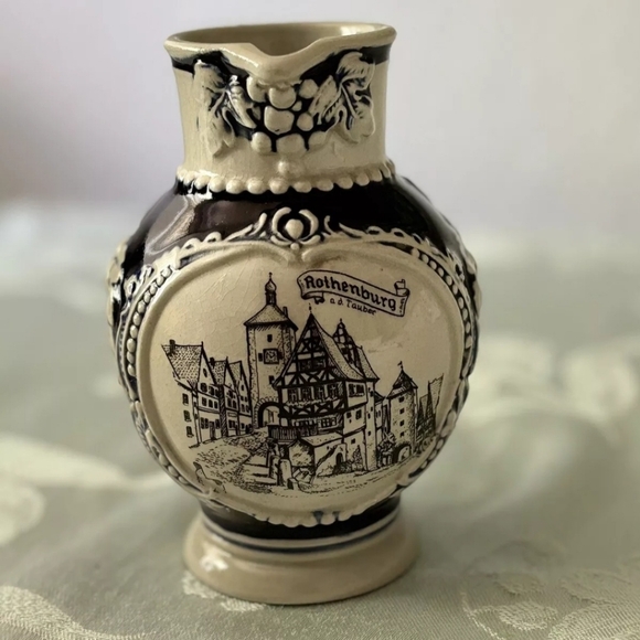 Vintage 1/4 Pitcher By Rothenburg #3458 Blue And White Stoneware - Picture 1 of 8